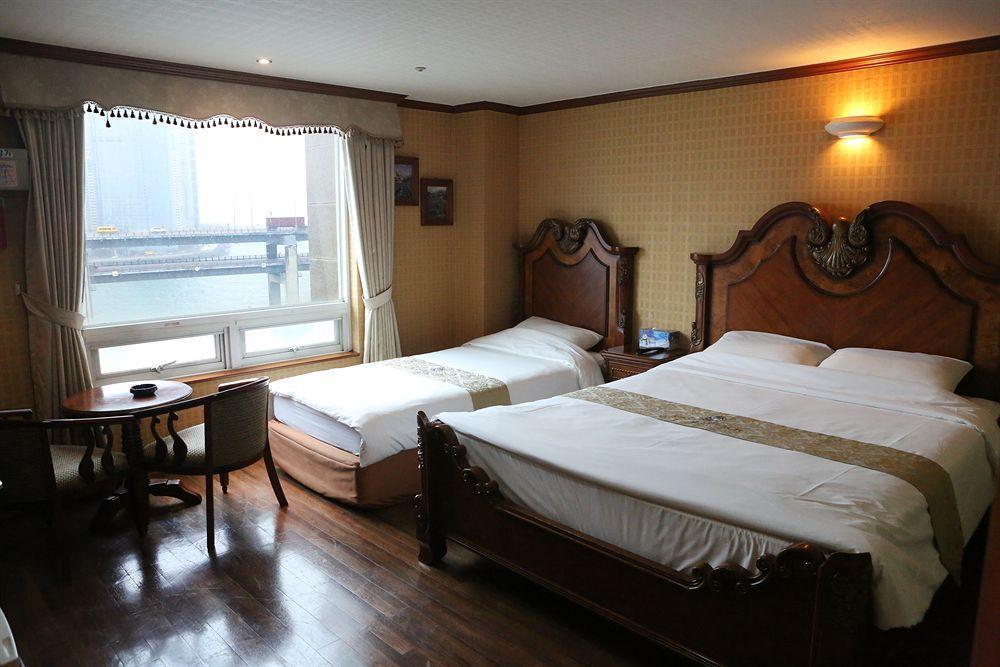 Hotel Castle Beach Ciudad Metropolitana de Ciudad Metropolitana de Busan Exterior foto